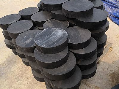 上思县板式橡胶支座由若干层橡胶片与薄钢板经加压硫化